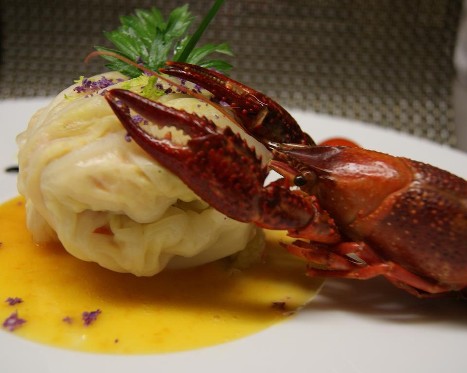 Logis Hotel Restaurant Des Voyageurs Tarnac Buitenkant foto